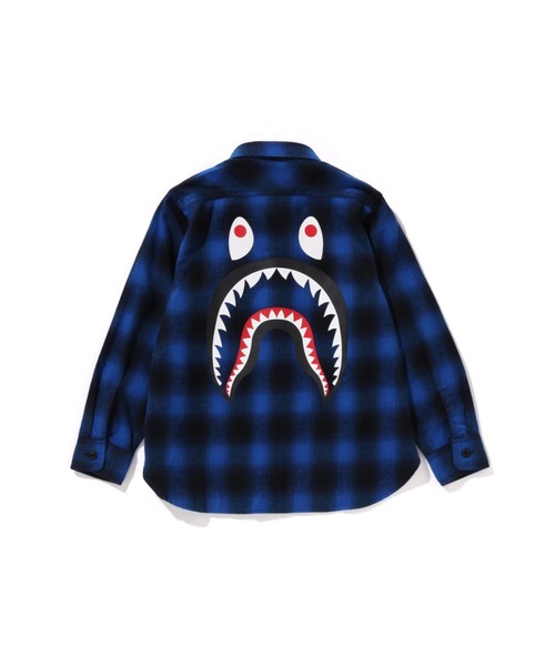 A BATHING APE(アベイシングエイプ)の「CHECK SHARK SHIRT(シャツ/ブラウス・キッズ・ベージュ/ブルー・130/110/140/100/120)」の5枚目の写真