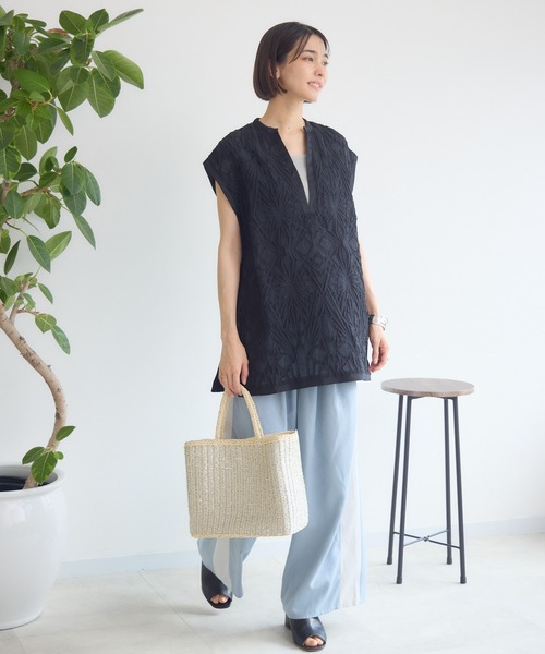 KATHARINE ROSS（キャサリンロス）の「【PILLINI/ピリーニ】Vネックレースブラウス（シャツ/ブラウス・レディース・ブラック/オフホワイト・MEDIUM）」の3枚目の写真