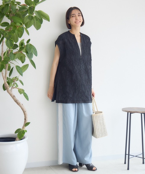 KATHARINE ROSS（キャサリンロス）の「【PILLINI/ピリーニ】Vネックレースブラウス（シャツ/ブラウス・レディース・ブラック/オフホワイト・MEDIUM）」の5枚目の写真