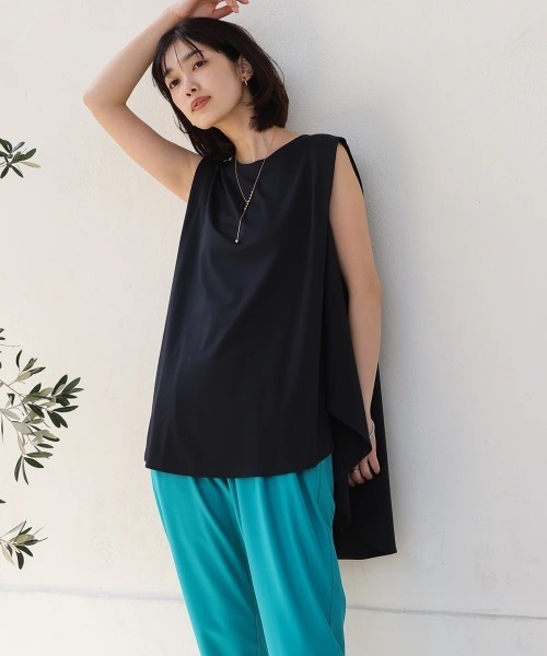 Bou Jeloud(ブージュルード)の「クリアクールカットフレアーチュニック(Tシャツ/カットソー・レディース・ブラック/オフホワイト/ブルー/レッド/カーキ・FREE)」の18枚目の写真