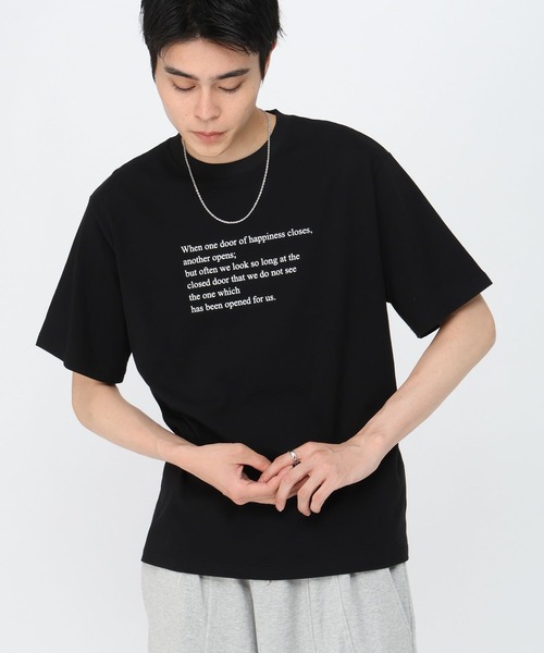 LAND MUSEUM（ランドミュージアム）の「LAND MUSEUM／レターロゴＴ（Tシャツ/カットソー・メンズ・ブラック/アイボリー・MEDIUM/LARGE）」の2枚目の写真