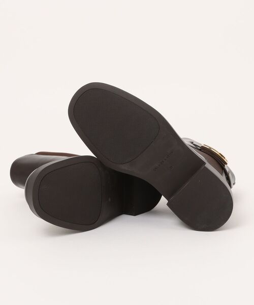 CHARLES & KEITH(チャールズ & キース)の「Lando ランド メタリックアクセントチェルシーブーツ(ブーツ・レディース・ブラック系その他7/ダークブラウン・24.5cm/23.5cm/23cm/22.5cm/26.5cm/25.5cm/25cm)」の15枚目の写真