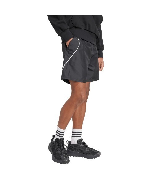 adidas(アディダス)の「アディダス adidas スタジアム ショーツ(その他パンツ・メンズ・ホワイト/ブラック・S/M/L/LL/3L)」の7枚目の写真