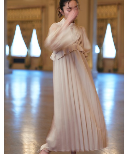 オケージョンドレス 結婚式 ストレッチ ｜ クラシカル パフスリーブ