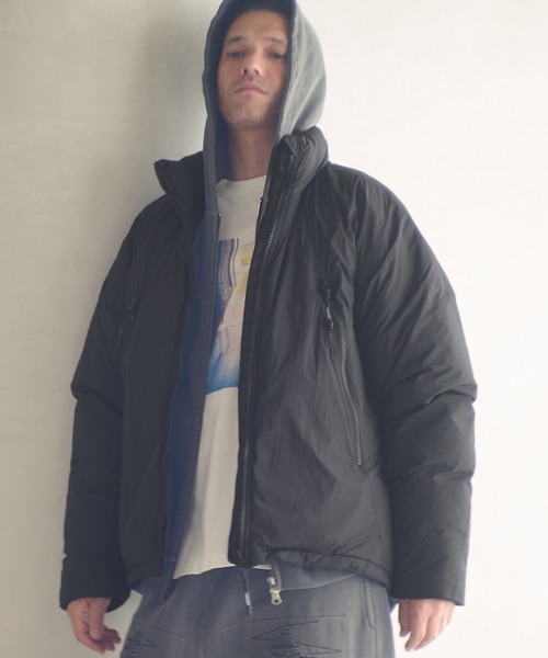 ADAM PATEK(アダムパテック)の「mj11054-stand down jacket ダウンジャケット(AP2523000)(ダウンジャケット/コート・メンズ・ブラック/グレー・1/2)」の7枚目の写真