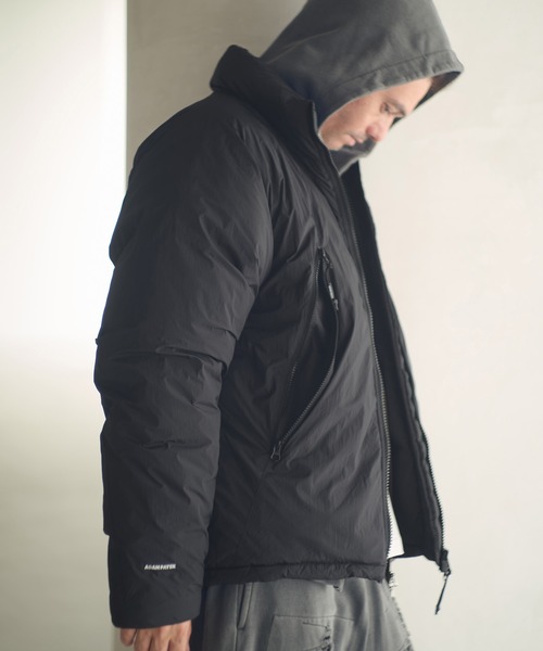 ADAM PATEK(アダムパテック)の「mj11054-stand down jacket ダウンジャケット(AP2523000)(ダウンジャケット/コート・メンズ・ブラック/グレー・1/2)」の8枚目の写真