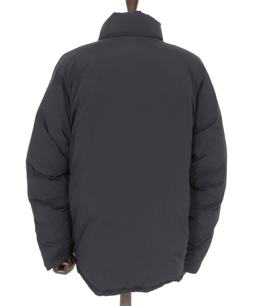 ADAM PATEK(アダムパテック)の「mj11054-stand down jacket ダウンジャケット(AP2523000)(ダウンジャケット/コート・メンズ・ブラック/グレー・1/2)」の14枚目の写真