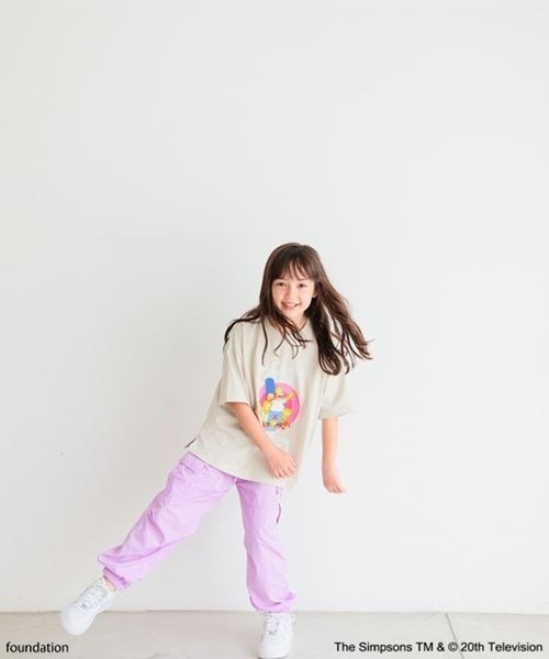 The Simpsons（ザ・シンプソンズ）の「【The Simpsons／BAYFLOW】プリントT(KIDS)（Tシャツ/カットソー・キッズ・ブラック/アイボリー/オフホワイト・140cm/130cm/120cm/110cm/150cm）」の5枚目の写真