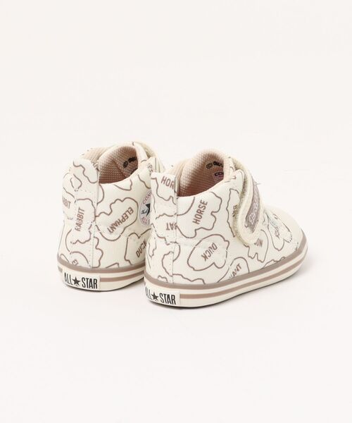 CONVERSE（コンバース）の「converse コンバース BABY ALL STAR BS V-1 / TABEKKO DOUBUTSU ベビーシューズ 子供靴(ベビーオールスターBSV-1/たべっ子どうぶつ) 37303640（スニーカー・キッズ・アイボリー・12cm/12.5cm/13.0cm/13.5cm/14.0cm/14.5cm/15.0cm）」の2枚目の写真