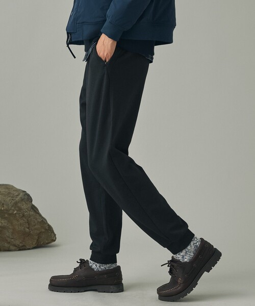 AIGLE(エーグル)の「UVカット スウェットパンツ(スウェットパンツ・メンズ・アイボリー/ブラック・44/40/42/38)」の12枚目の写真