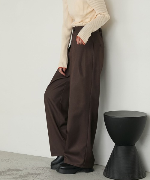 forksy.(フォルクシー)の「【forksy.】ダブルタックワイドスラックスパンツ<セットアップ対応>(スラックス・レディース・ダークブラウン/ブラック/ライトベージュ/チャコールグレー・M/L)」の22枚目の写真