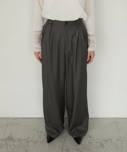 forksy.(フォルクシー)の「【forksy.】ダブルタックワイドスラックスパンツ<セットアップ対応>(スラックス・レディース・ダークブラウン/ブラック/ライトベージュ/チャコールグレー・M/L)」の10枚目の写真