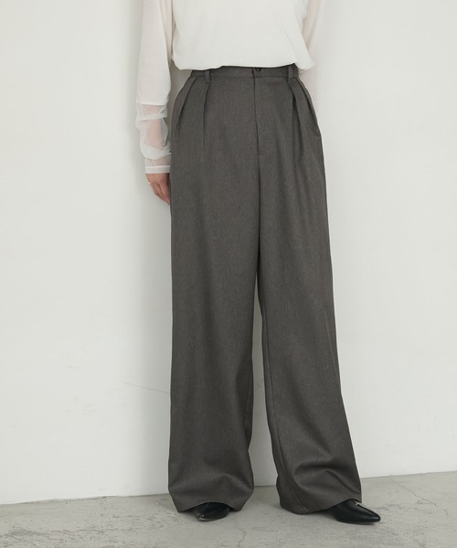 forksy.(フォルクシー)の「【forksy.】ダブルタックワイドスラックスパンツ<セットアップ対応>(スラックス・レディース・ダークブラウン/ブラック/ライトベージュ/チャコールグレー・M/L)」の14枚目の写真
