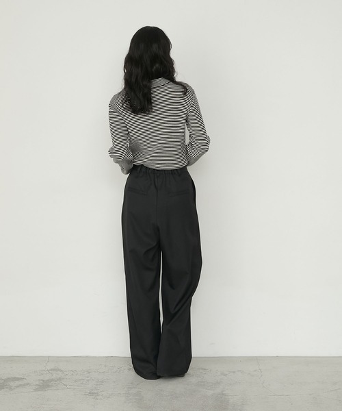 forksy.(フォルクシー)の「【forksy.】ダブルタックワイドスラックスパンツ<セットアップ対応>(スラックス・レディース・ダークブラウン/ブラック/ライトベージュ/チャコールグレー・M/L)」の16枚目の写真