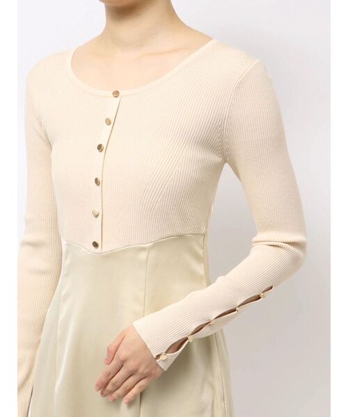 LAGUNAMOON(ラグナムーン)の「ボタンニットドッキングナローワンピース(ワンピース・レディース・カーキ/アイボリー・SMALL/MEDIUM)」の13枚目の写真