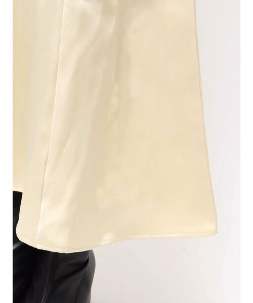 LAGUNAMOON(ラグナムーン)の「ボタンニットドッキングナローワンピース(ワンピース・レディース・カーキ/アイボリー・SMALL/MEDIUM)」の14枚目の写真