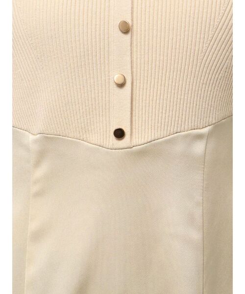 LAGUNAMOON(ラグナムーン)の「ボタンニットドッキングナローワンピース(ワンピース・レディース・カーキ/アイボリー・SMALL/MEDIUM)」の17枚目の写真