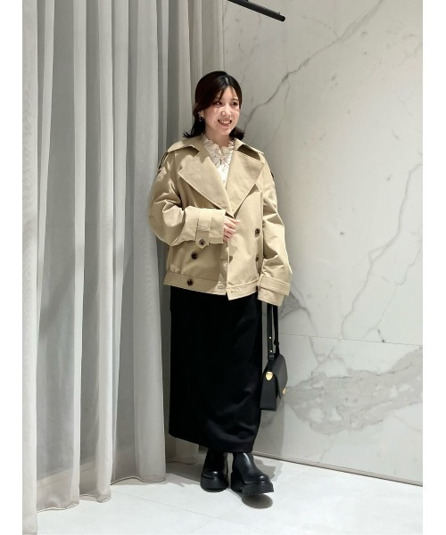 allureville(アルアバイル)の「トレンチブルゾン(トレンチコート・レディース・ベージュ・2)」の17枚目の写真