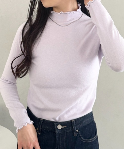 CLEA(クレア)の「メロウフリル長袖トップス(Tシャツ/カットソー・レディース・ネイビー/オレンジ/ブラウン/ワインレッド/ライトグレー/ホワイト/ブラック/アイボリー/チャコールグレー/グレー/ピンク/ライトイエロー/ラベンダー/ライトブルー・FREE)」の10枚目の写真