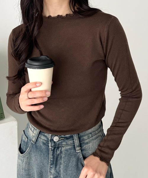 CLEA(クレア)の「メロウフリル長袖トップス(Tシャツ/カットソー・レディース・ネイビー/オレンジ/ブラウン/ワインレッド/ライトグレー/ホワイト/ブラック/アイボリー/チャコールグレー/グレー/ピンク/ライトイエロー/ラベンダー/ライトブルー・FREE)」の7枚目の写真