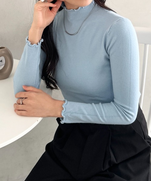 CLEA(クレア)の「メロウフリル長袖トップス(Tシャツ/カットソー・レディース・ネイビー/オレンジ/ブラウン/ワインレッド/ライトグレー/ホワイト/ブラック/アイボリー/チャコールグレー/グレー/ピンク/ライトイエロー/ラベンダー/ライトブルー・FREE)」の20枚目の写真