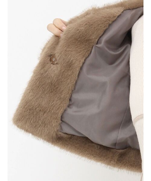 RESEXXY（リゼクシー）の「フェイクファーダッフルブルゾン（ブルゾン・レディース・アイボリー/ブラック/ブラウン・FREE）」の13枚目の写真