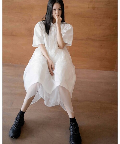 Bshop(ビショップ)の「eunoia | レイヤードメッシュワンピース WOMEN(ワンピース・レディース・ブラック/ホワイト・ONE)」の2枚目の写真