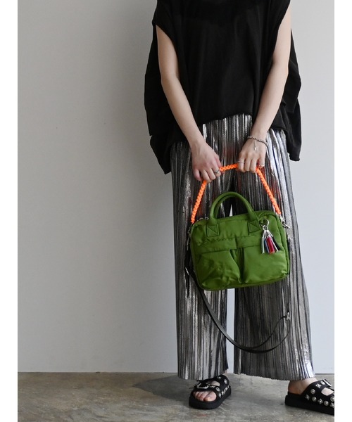 cheek(BAG)(チーク)の「【cheek】w pocket 3way boston(ショルダーバッグ・レディース・グレー/ブラック/カーキ・FREE)」の18枚目の写真