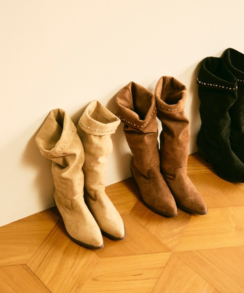 Lutim by u(ルチバイユー)の「Minimal studs 2way long boots / ミニマルスタッズ2wayロングブーツ(ブーツ・レディース・ベージュ/キャメル/ブラック・23.5/24.5)」の3枚目の写真