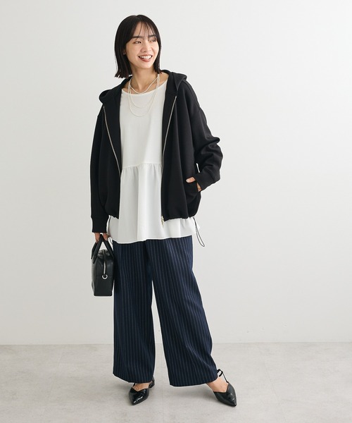 Green　Parks（グリーンパークス）の「裾フレアホワイトインナー（Tシャツ/カットソー・レディース・オフホワイト・FREE）」の2枚目の写真