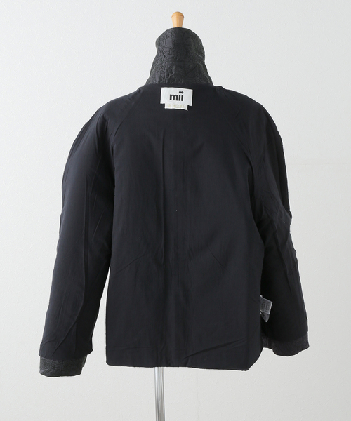 mii(ミー)の「【Mii / ミイ】ALL OVER MACHINE EMBROIDERED JACKET(その他アウター・レディース・ブラック・SMALL)」の5枚目の写真