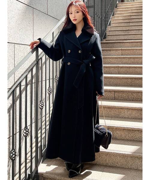 aiビアッジョ新品タグなし極美品❗️ ラムウール混バックプリーツロングコート ai様専用ビアッジョ新品タグなし極美品❗️ ラムウール混バック