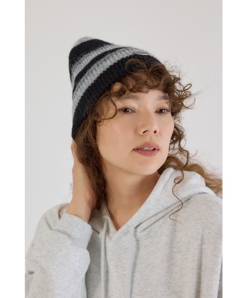 RODEO CROWNS WIDE BOWL（ロデオクラウンズワイドボウル）の「ボーダーモヘアニットビーニー（ニットキャップ/ビーニー・レディース・ブラック系その他/ブラウン系その他/ピンク系その他/ブルー系その他・FREE）」の2枚目の写真