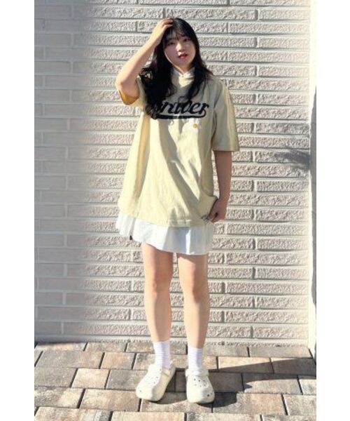 GRAVER（グレーバー）の「[UNISEX]ベースボールのロゴフラワースマイルバンファルティ_サンドベージュ（Tシャツ/カットソー・レディース・ベージュ・MEDIUM/SMALL/X-LARGE/LARGE）」の6枚目の写真