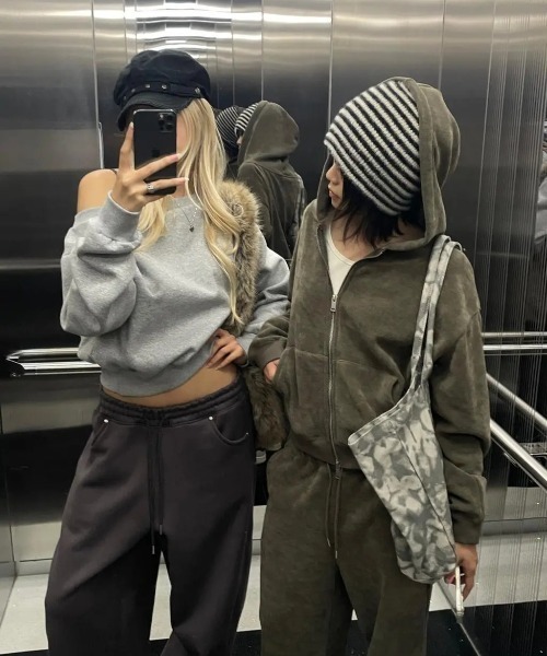 BLACKUP（ブラックアップ）の「[MADE] ベロア起毛2WAYバンディングパンツ（スウェットパンツ・レディース・ブラック/ブラウン・FREE）」の4枚目の写真