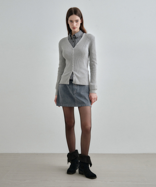 MONGDOL(モンドル)の「ベルベットデニムミニスカートグレーブルー MDSK027GRAYBLUE(スカート・レディース・その他・SMALL/MEDIUM)」の2枚目の写真