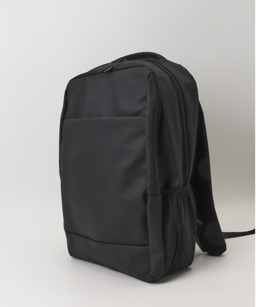 BACKYARD FAMILY(バックヤードファミリー)の「UNITED CLASSY ユナイテッドクラッシー ビジネスリュック(バックパック/リュック・メンズ・ブラック・FREE)」の21枚目の写真