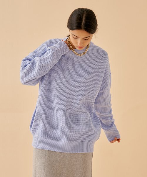 PAPERBOY(ペーパーボーイ)の「Soft Crew Neck Over Sweater - Sky Blue(ニット/セーター・メンズ・スカイブルー・LARGE/SMALL)」の2枚目の写真