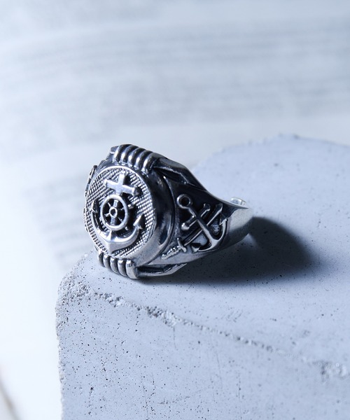MAISON CLUB(メゾンクラブ)の「【MAISON CLUB】U.S.NAVY Ring TYPE-2 FreeSize / Silver925/ KUN/ フリーサイズ シルバー925 リング(リング・メンズ・シルバー・FREE)」の1枚目の写真