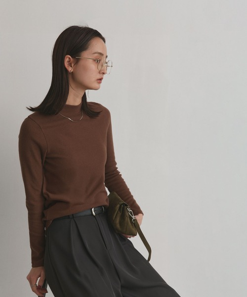ad thie(アドティエ)の「アソート 起毛リブトップス(Tシャツ/カットソー・レディース・ブラウン系3/ブラウン系2/ブラウン系1/ブラック系3/ブラック系2/ブラック系1/ホワイト系3/ホワイト系2/ホワイト系1・LARGE/MEDIUM)」の19枚目の写真