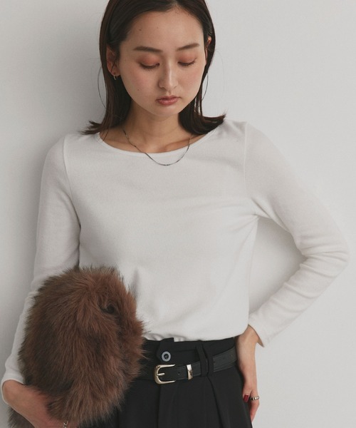 ad thie(アドティエ)の「アソート 起毛リブトップス(Tシャツ/カットソー・レディース・ブラウン系3/ブラウン系2/ブラウン系1/ブラック系3/ブラック系2/ブラック系1/ホワイト系3/ホワイト系2/ホワイト系1・LARGE/MEDIUM)」の13枚目の写真