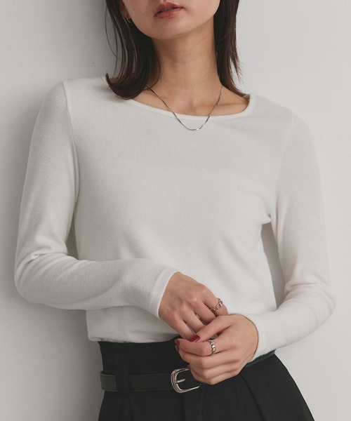 ad thie(アドティエ)の「アソート 起毛リブトップス(Tシャツ/カットソー・レディース・ブラウン系3/ブラウン系2/ブラウン系1/ブラック系3/ブラック系2/ブラック系1/ホワイト系3/ホワイト系2/ホワイト系1・LARGE/MEDIUM)」の16枚目の写真