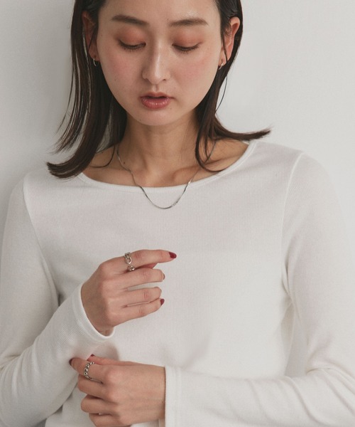 ad thie(アドティエ)の「アソート 起毛リブトップス(Tシャツ/カットソー・レディース・ブラウン系3/ブラウン系2/ブラウン系1/ブラック系3/ブラック系2/ブラック系1/ホワイト系3/ホワイト系2/ホワイト系1・LARGE/MEDIUM)」の17枚目の写真