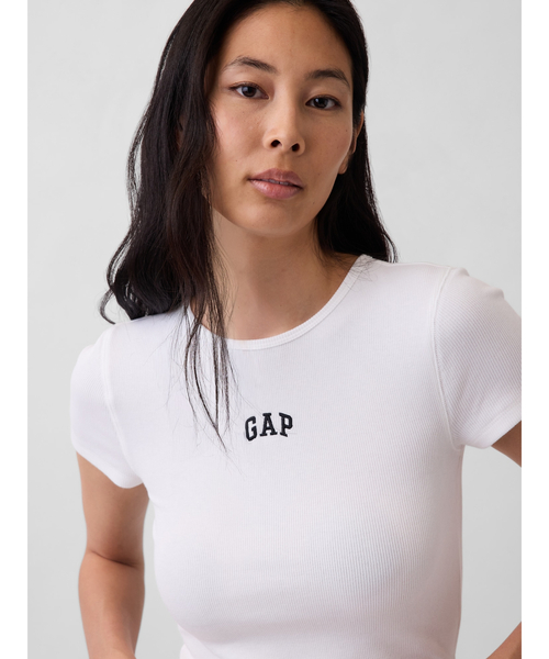 GAP(ギャップ)の「モダン リブ GAPロゴTシャツ 半袖(Tシャツ/カットソー・レディース・ピンク/ブラック/ホワイト/グリーン・S/M/XS/L/XL/XXS)」の2枚目の写真