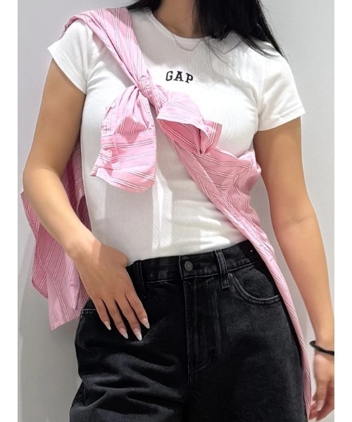 GAP(ギャップ)の「モダン リブ GAPロゴTシャツ 半袖(Tシャツ/カットソー・レディース・ピンク/ブラック/ホワイト/グリーン・S/M/XS/L/XL/XXS)」の12枚目の写真