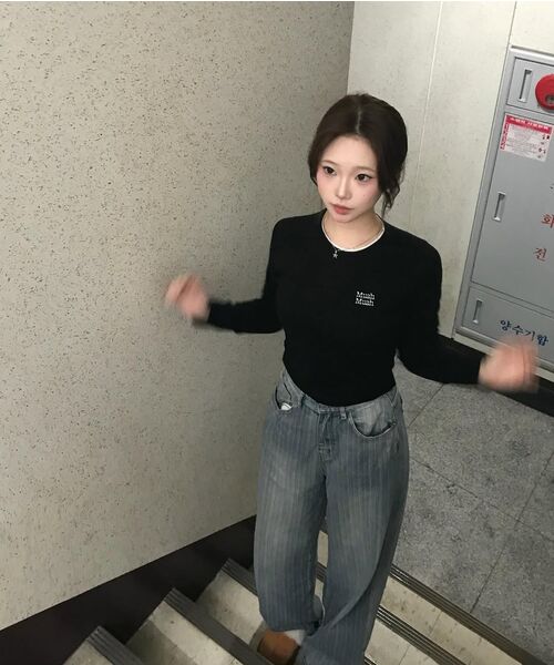 muahmuah（ムーアムーア）の「レースポイントクロップTシャツ [3色]（Tシャツ/カットソー・レディース・グレー/ブラック/アイボリー・FREE）」の16枚目の写真