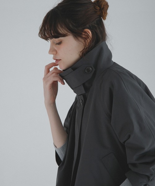 URBAN RESEARCH Sonny Label（アーバンリサーチサニーレーベル）の「撥水バックフレアスタンドカラーコート（その他アウター・レディース・チャコールグレー/カーキ/ベージュ・FREE）」の4枚目の写真