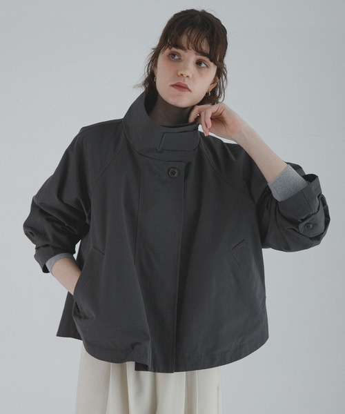 URBAN RESEARCH Sonny Label（アーバンリサーチサニーレーベル）の「撥水バックフレアスタンドカラーコート（その他アウター・レディース・チャコールグレー/カーキ/ベージュ・FREE）」の5枚目の写真