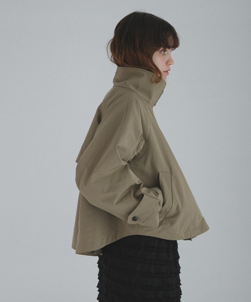 URBAN RESEARCH Sonny Label（アーバンリサーチサニーレーベル）の「撥水バックフレアスタンドカラーコート（その他アウター・レディース・チャコールグレー/カーキ/ベージュ・FREE）」の22枚目の写真