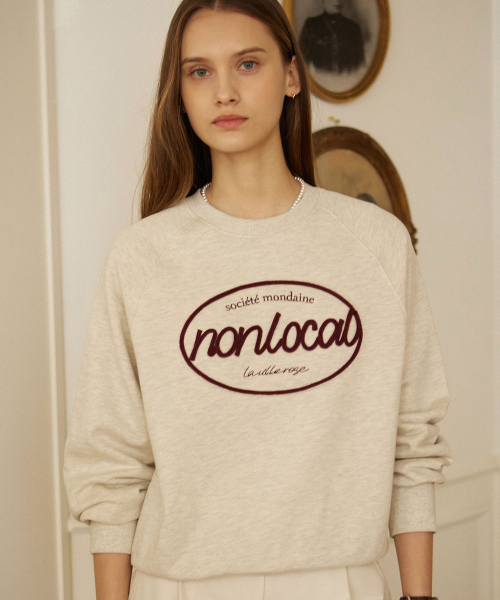 NONLOCAL(ノンローカル)の「String Craft Applique Sweatshirt - Oatmeal(スウェット・レディース・その他・FREE)」の1枚目の写真
